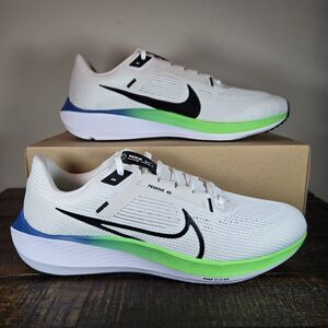 NEW Nike Air Zoom Pegasus 40 Mens Size 12 Running Shoes DV3853 006 White Black